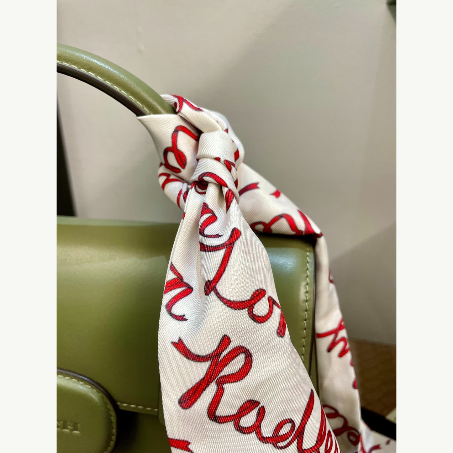 Radley All Wrapped Up Handbag Scarf